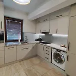 Stylish Apartment In Zablocie