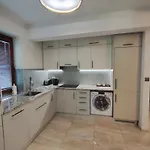 Stylish Apartment In Zablocie